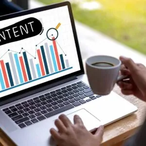 چگونه محتوای سئو شده حرفهای تولید کنیم؟ اصول، نکات و تکنیکها چگونه محتوای سئو شده حرفهای تولید کنیم؟ اصول، نکات و تکنیکها